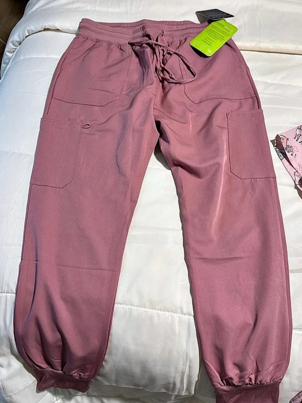 GT performance Pink Athletic Jogger Pants Size Large NWT